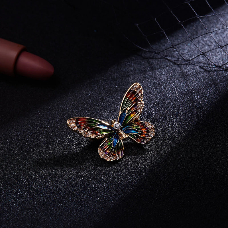 Rinhoo Vintage Butterfly Wings Brooch Elegant Animal Rhinestone Imitation Pearl Insect Butterfly Pin Badge Wedding Party Jewelry