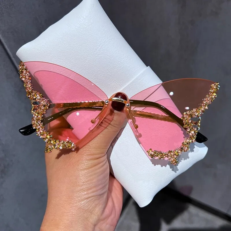 Luxury Diamond Butterfly Sunglasses Women Brand Y2K Vintage Rimless Oversized Sun Glasses Ladies Eyewear