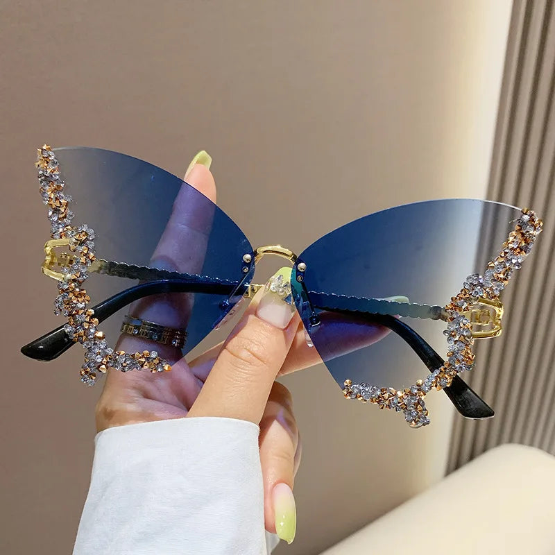 Elbru Luxury Butterfly Glitter Diamond Sunglasses Women Men Color Frameleaa Sun Eyeglasses Ladies Outdoor UV400 Shades Eyewear