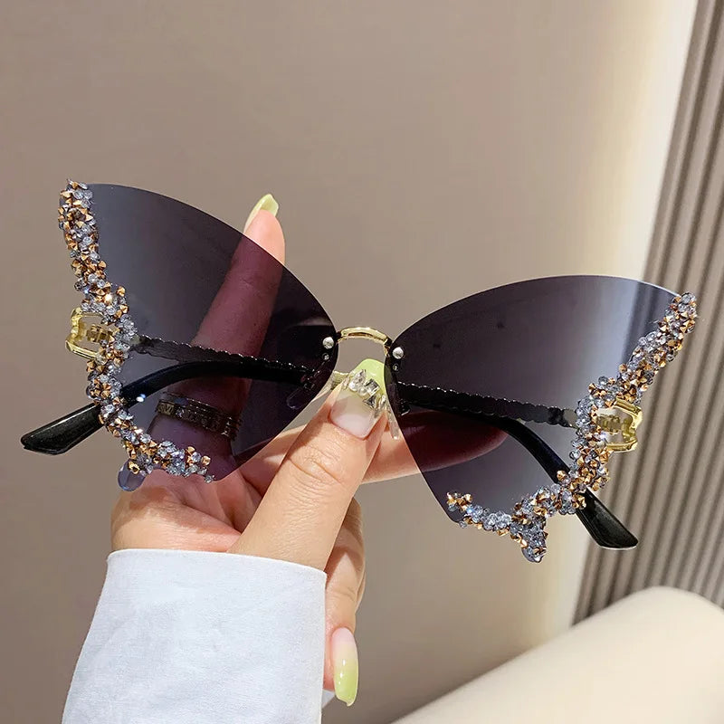 Elbru Luxury Butterfly Glitter Diamond Sunglasses Women Men Color Frameleaa Sun Eyeglasses Ladies Outdoor UV400 Shades Eyewear