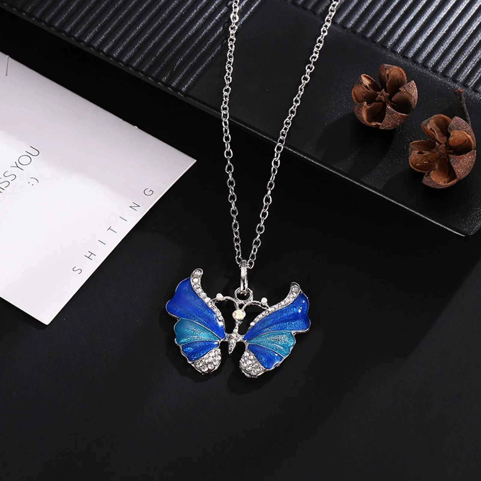New Fashion Enamel Necklace Big Insect Butterfly Animal Pendant Necklace Silver Color Chains Rhinestone Women Jewelry